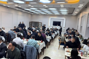 YURT – AY Üyeleri İftar Sofrasında Buluştu