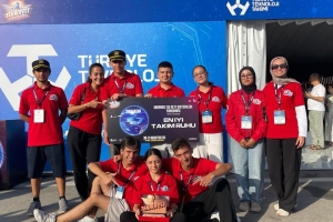 Kardeşlerimizden TEKNOFEST’te "En İyi Takım Ruhu" Ödülünü Kazandı